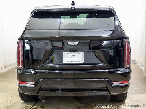2025 Cadillac Escalade Sport