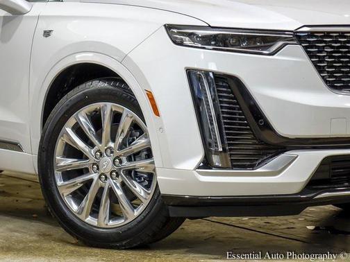 2025 Cadillac XT6 Premium Luxury AWD