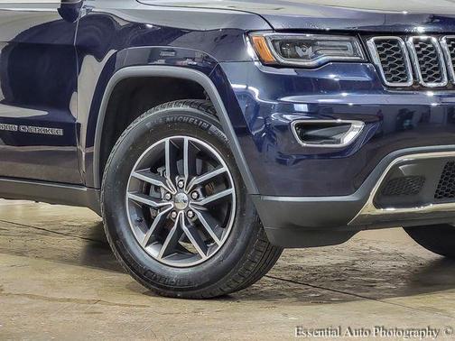 True Blue Pearlcoat 2017 Jeep Grand Cherokee Limited
