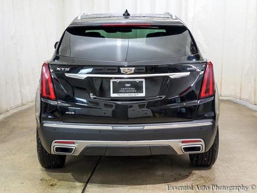 2021 Cadillac XT5 Premium Luxury