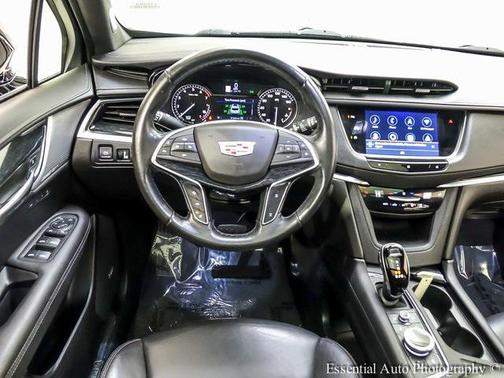 2021 Cadillac XT5 Premium Luxury