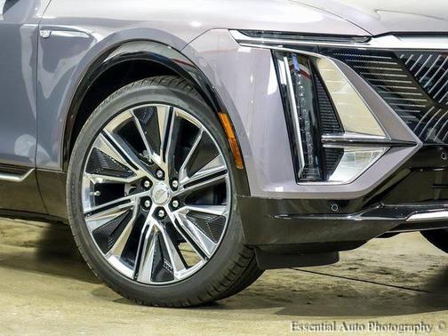 2025 Cadillac LYRIQ Luxury w/1SE