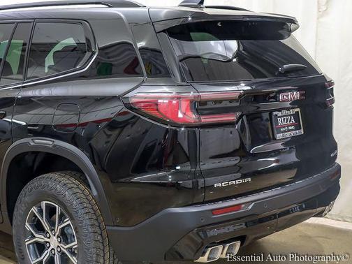 Ebony 2026 GMC Acadia AT4 AWD
