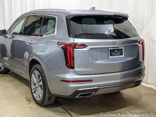 2024 Cadillac XT6 Premium Luxury FWD