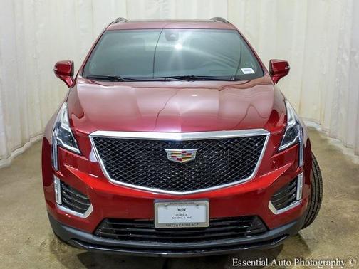 2025 Cadillac XT5 Sport