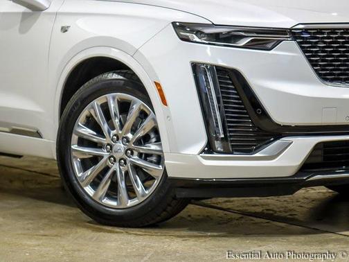 2025 Cadillac XT6 Premium Luxury AWD