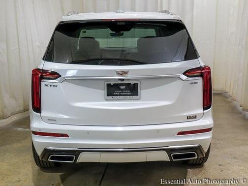 2025 Cadillac XT6 Premium Luxury AWD