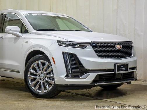 2025 Cadillac XT6 Premium Luxury AWD