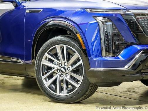 2026 Cadillac VISTIQ Sport