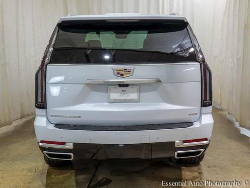 2026 Cadillac Escalade Luxury