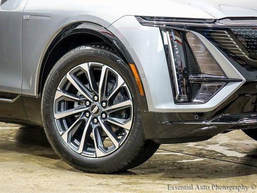 2026 Cadillac LYRIQ Sport