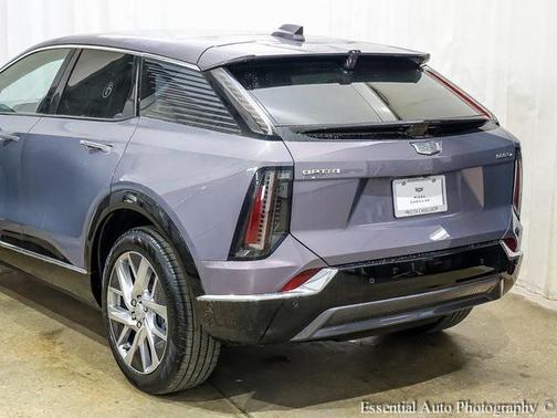 2025 Cadillac OPTIQ Luxury