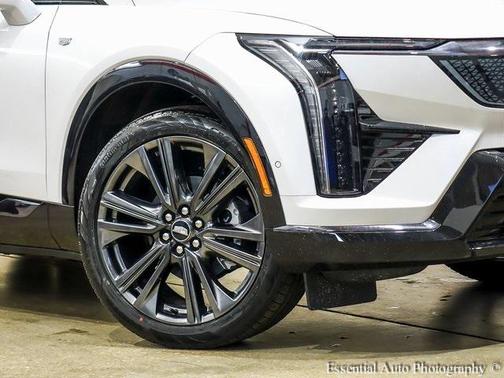 2025 Cadillac OPTIQ Sport