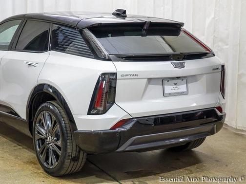 2025 Cadillac OPTIQ Sport