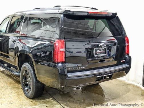 2018 Chevrolet Suburban LT