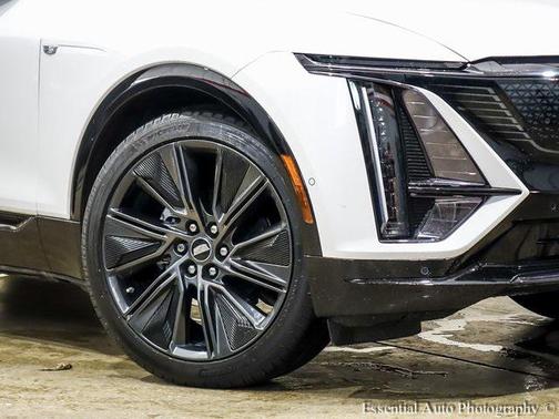 2025 Cadillac LYRIQ Sport w/1SK