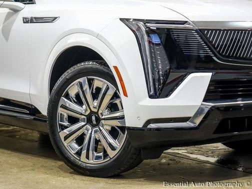 2025 Cadillac Escalade IQ Luxury 1