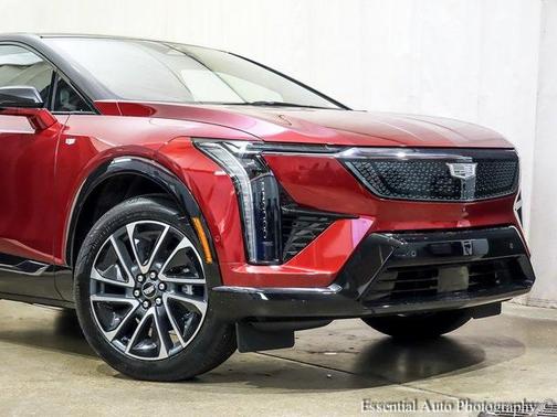 2025 Cadillac OPTIQ Sport 1 AWD