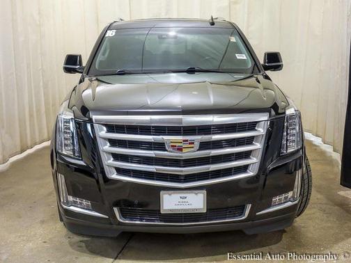 2016 Cadillac Escalade Luxury