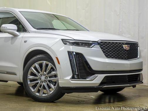 2025 Cadillac XT6 Premium Luxury AWD