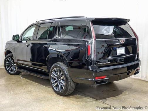 2023 Cadillac Escalade Sport