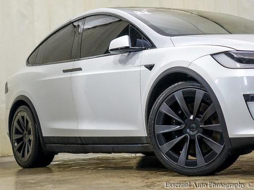 2022 Tesla Model X Plaid Tri Motor All-Wheel Drive