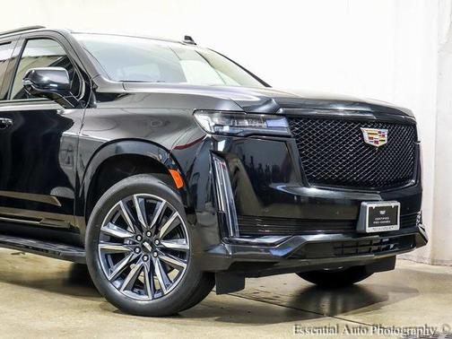 2023 Cadillac Escalade Sport