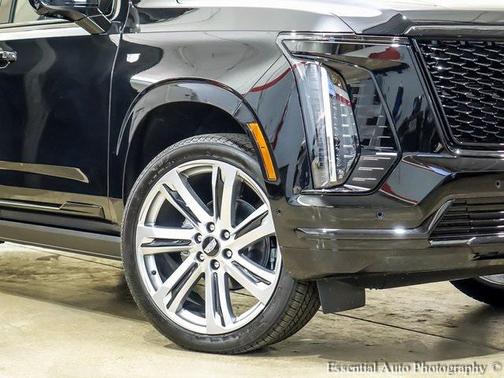 2025 Cadillac Escalade Sport