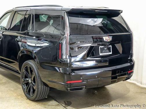 2025 Cadillac Escalade Sport