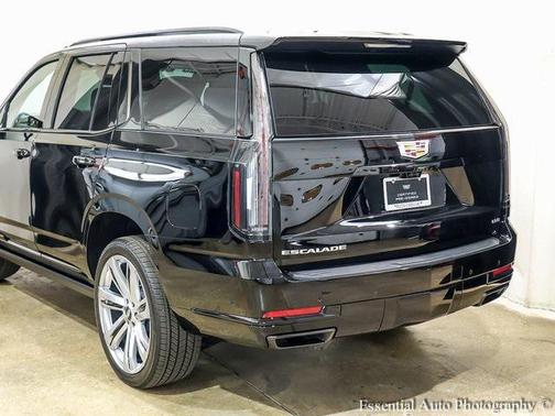 2025 Cadillac Escalade Sport