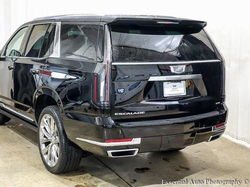 2026 Cadillac Escalade Luxury