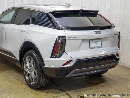 2025 Cadillac OPTIQ Luxury