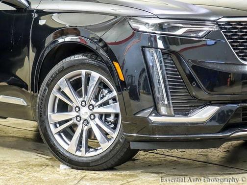 2023 Cadillac XT6 Premium Luxury AWD