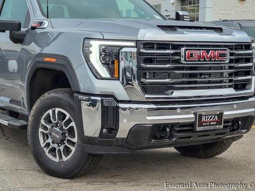 2025 GMC Sierra 2500 SLT