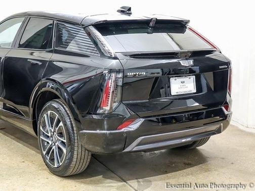2025 Cadillac OPTIQ Sport 1 AWD