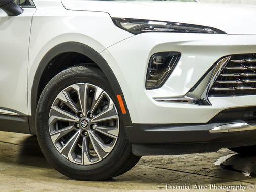 Summit White 2025 Buick Envision Preferred AWD
