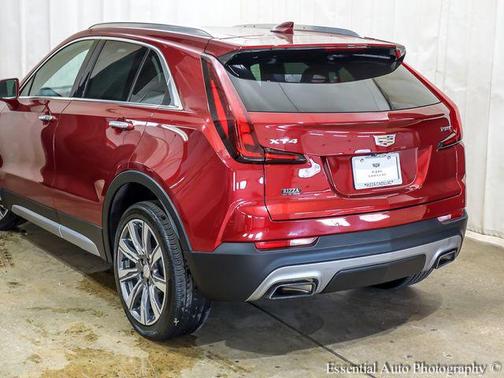 Red Horizon Tintcoat 2019 Cadillac XT4 Premium Luxury