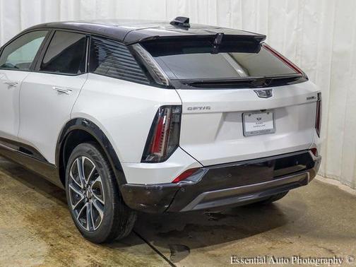 2025 Cadillac OPTIQ Sport 1 AWD