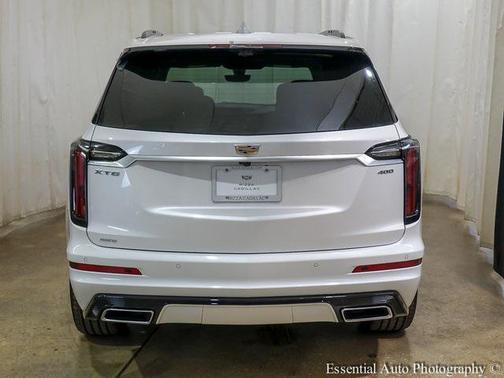 2025 Cadillac XT6 Sport AWD