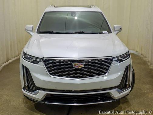 2025 Cadillac XT6 Luxury AWD
