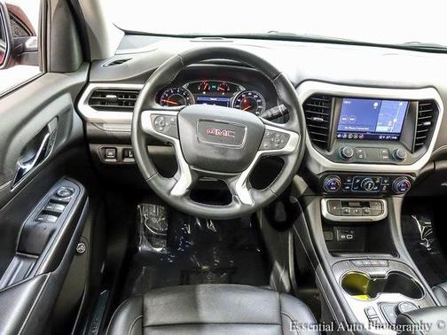 2023 GMC Acadia AWD SLT