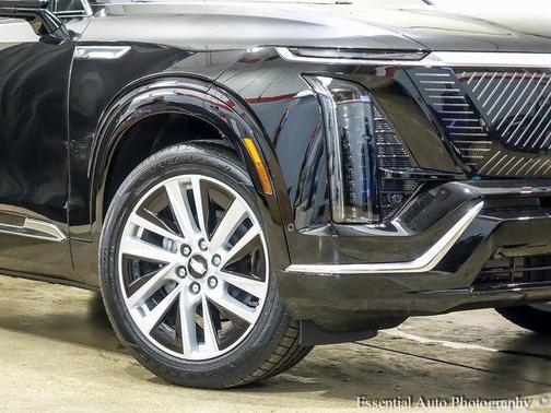 2026 Cadillac VISTIQ Luxury