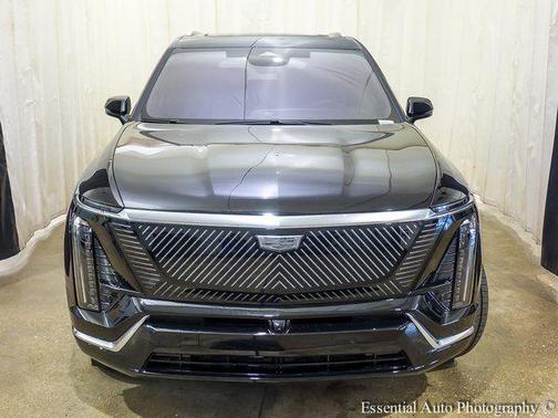 2026 Cadillac VISTIQ Luxury