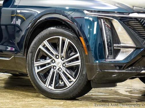 2025 Cadillac LYRIQ Luxury w/1SD