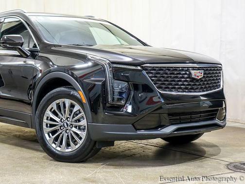 Black Metallic 2024 Cadillac XT4 Premium Luxury