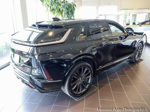 2026 Cadillac LYRIQ V-Series w/1SM