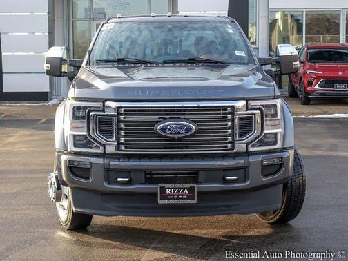 2022 Ford F-450 Platinum