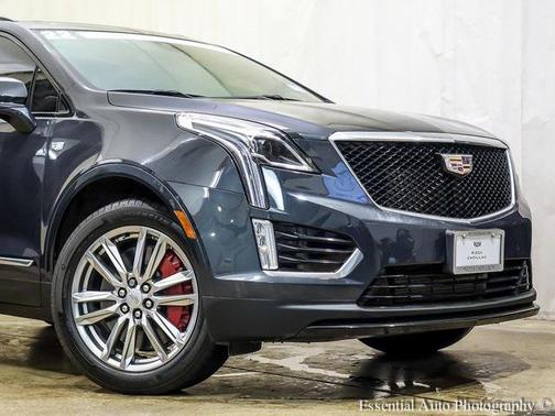 2022 Cadillac XT5 Sport