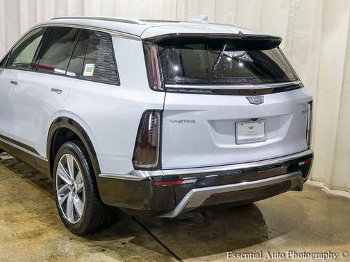 2026 Cadillac VISTIQ Luxury