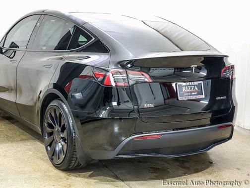 2023 Tesla Model Y Performance Dual Motor All-Wheel Drive